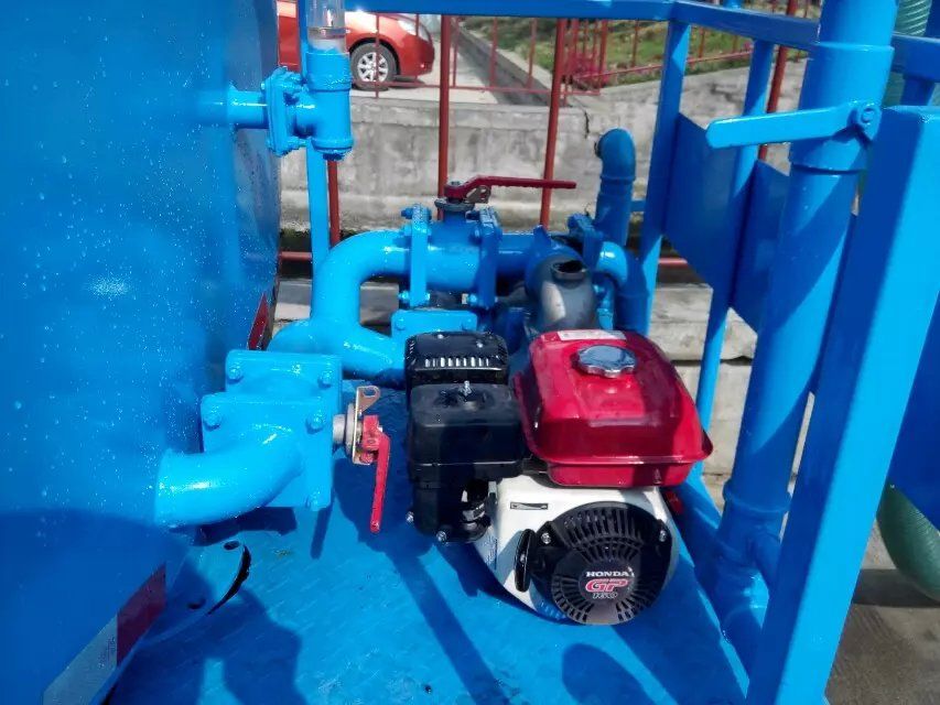 福田時代吸糞灑水車