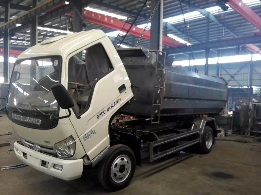 福田時代掛桶垃圾車