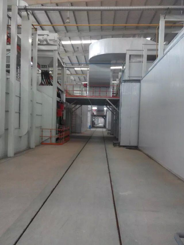 灑水車烤漆車間