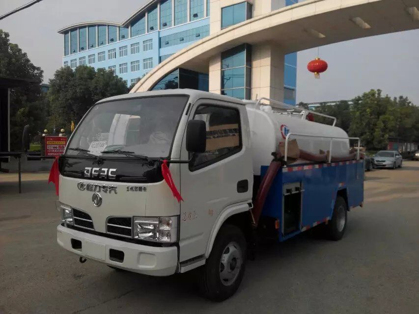 東風多利卡高壓清洗吸糞車圖片