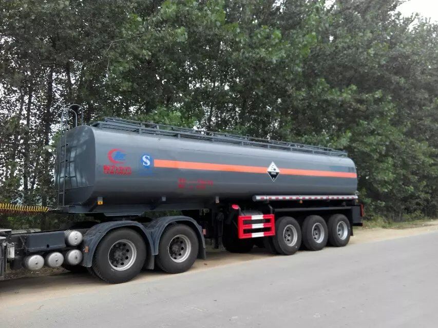 鹽酸半掛車圖片