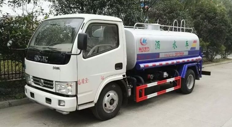 東風多利卡灑水車（國五）