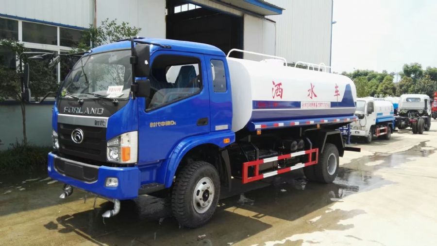 福田10噸灑水車圖片