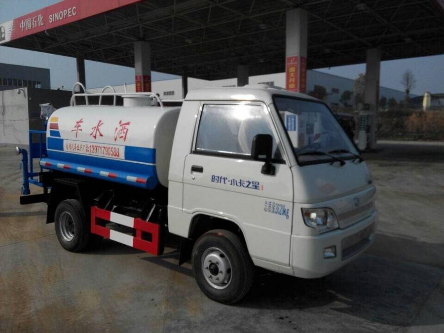 福田2噸灑水車圖片