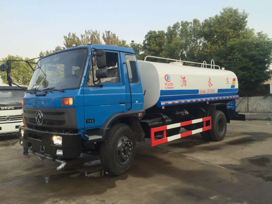 程力15噸灑水車