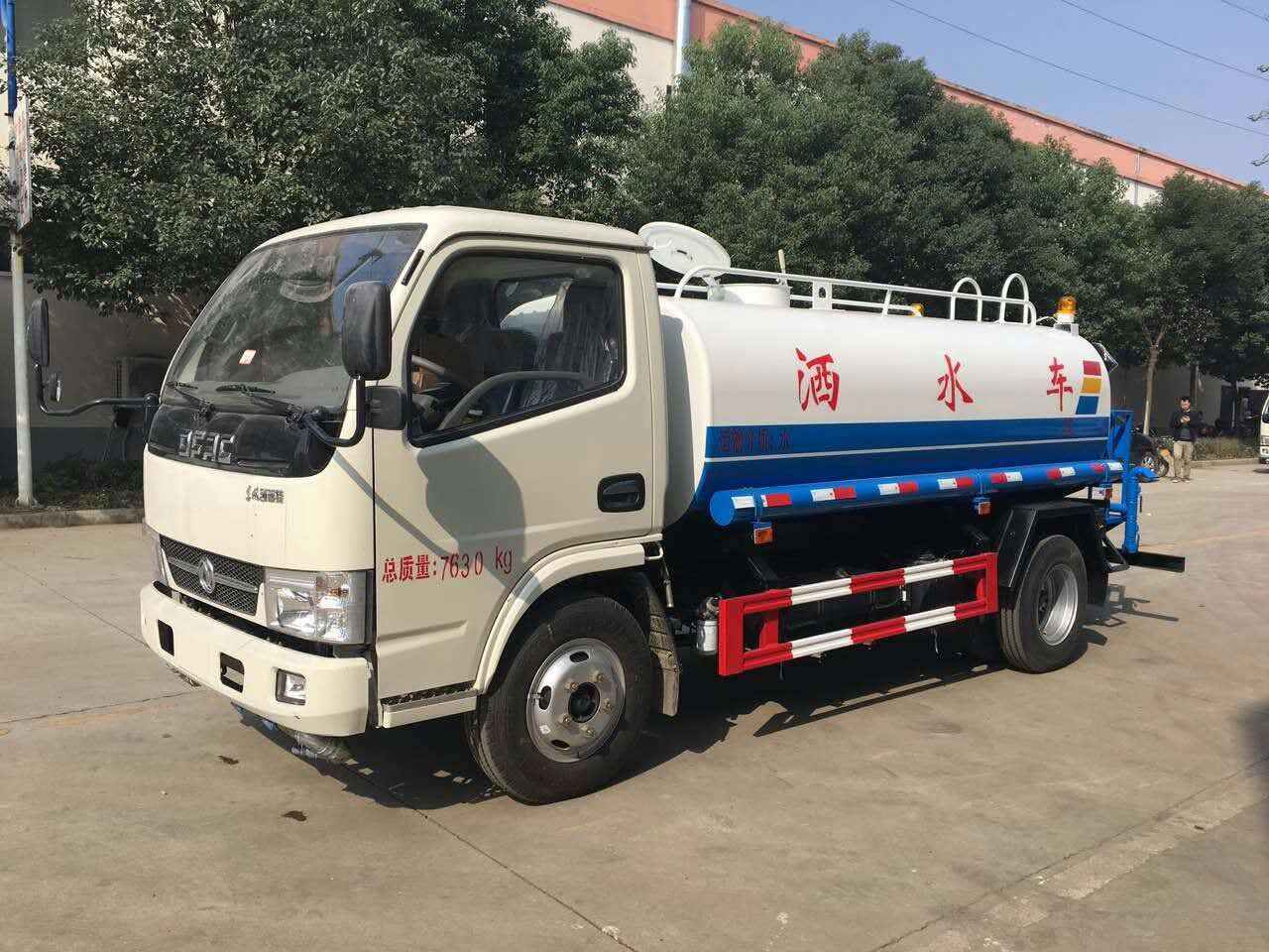 東風凱普特灑水車（國五）