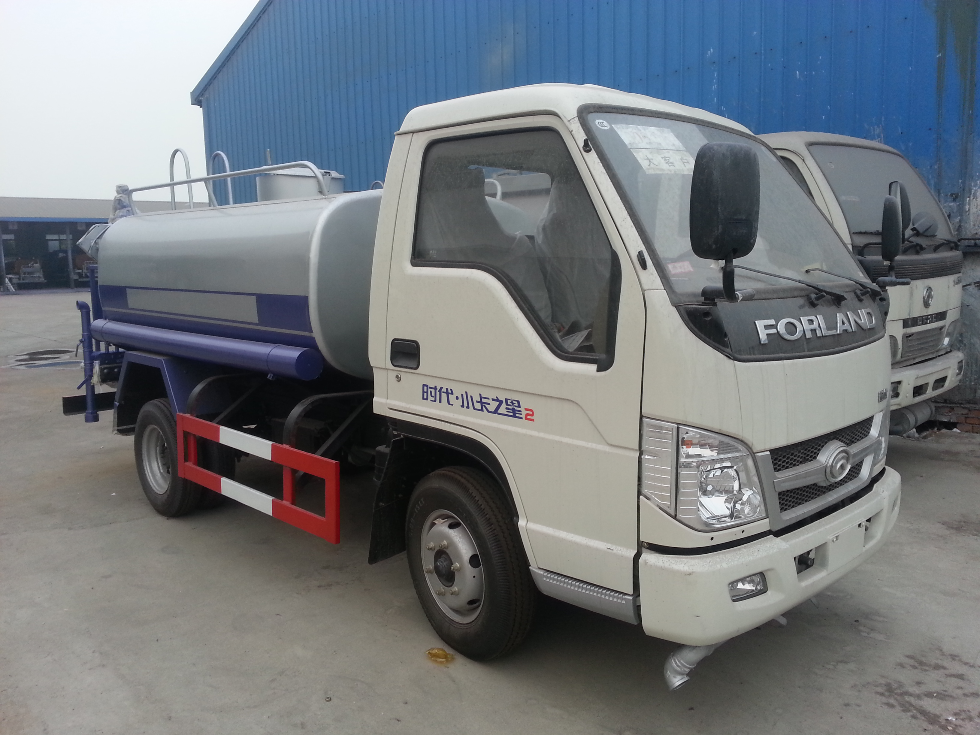 福田2噸灑水車圖片,小型灑水車圖片