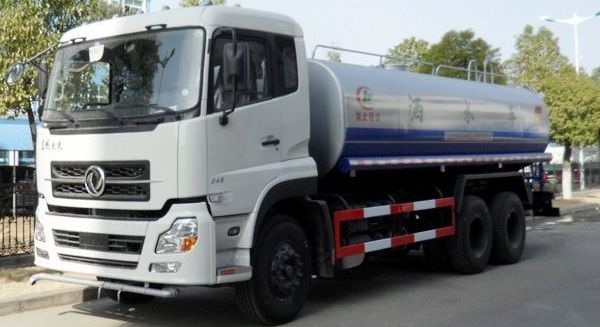 東風天龍18噸灑水車