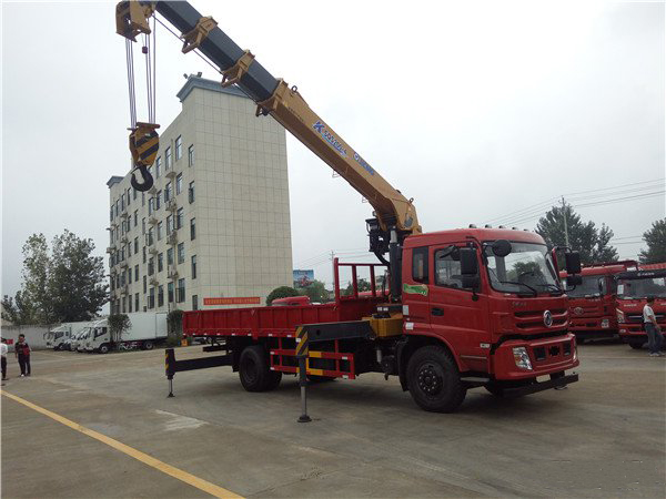 東風特商8噸隨車吊