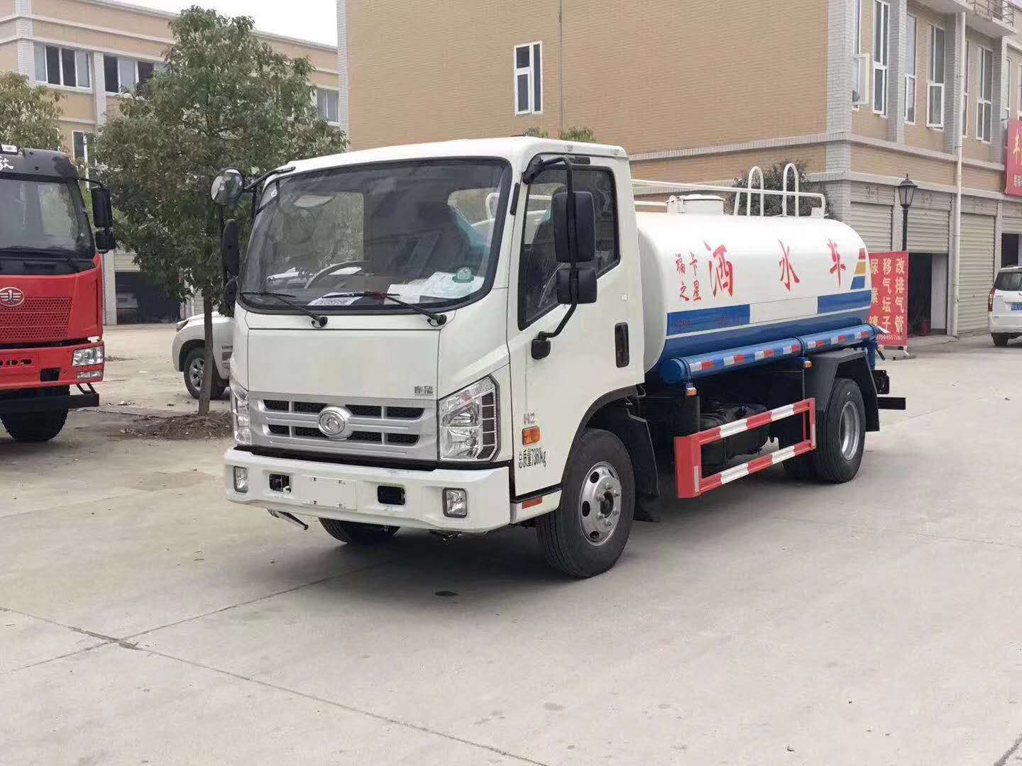 福田康瑞6噸灑水車